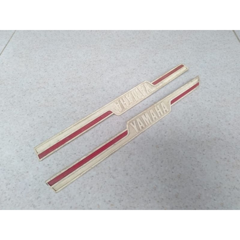 Emblem Logo Body Belakang Yamaha V80 V 80 Robot Super Deluxe Original