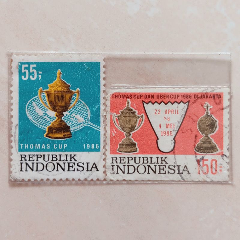 

(AC) Perangko Indonesia 1986 Thomas Cup dan Uber Cup Set Lengkap 2pcs Used