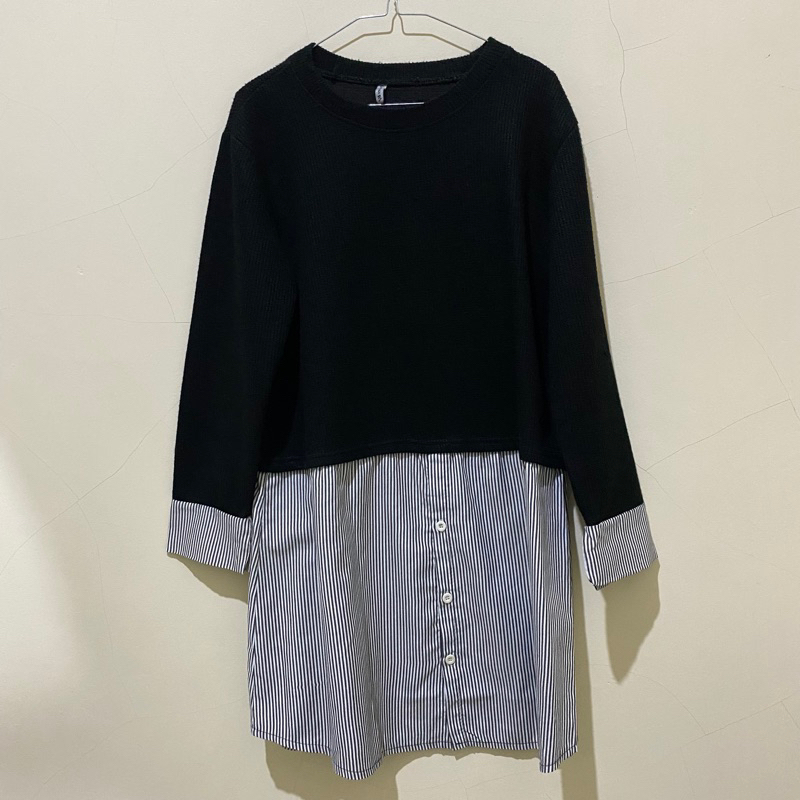 Blouse Number61 SixtyOne Hitam