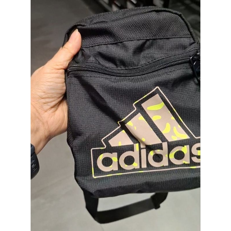 Adidas ORIGINAL Tas Selempang Hitam