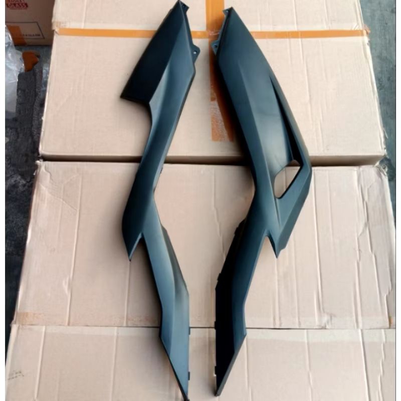 Dek kolong kanan kiri Vario 125-150 LED New 2019-2023