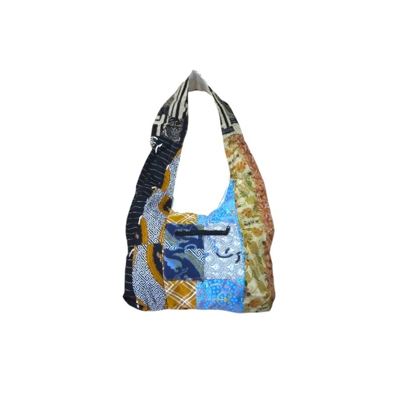 Tas selempang batik perca
