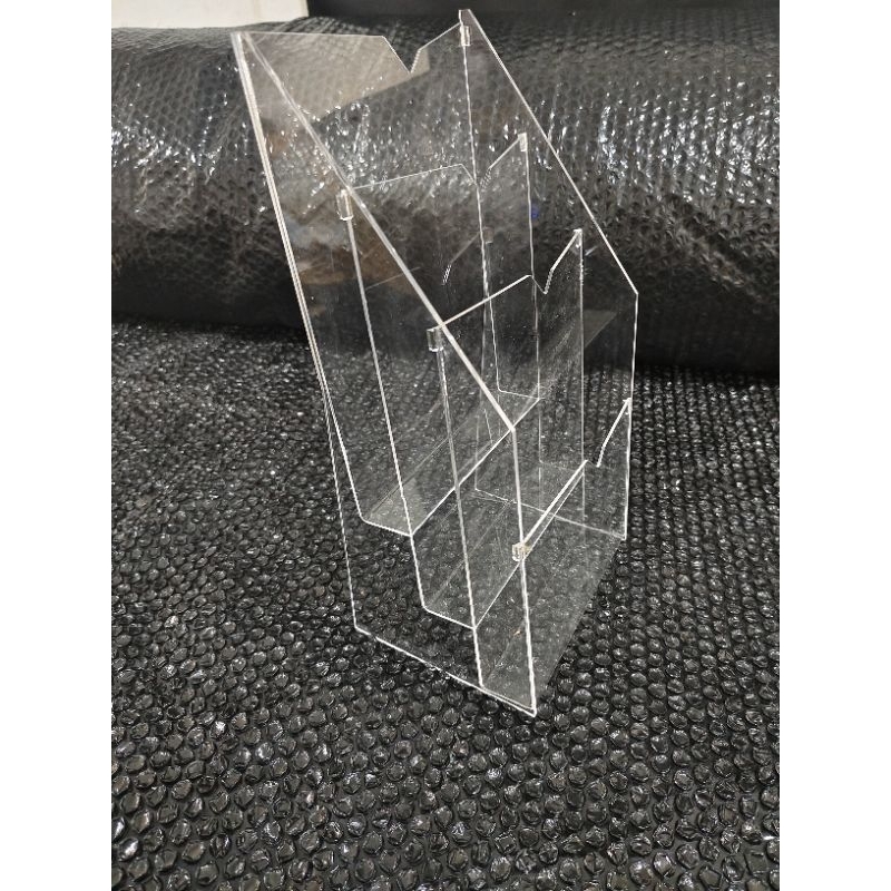 

Akrilik Tempat Brosur A5 Susun//Wadah Brosur/Display Brosur