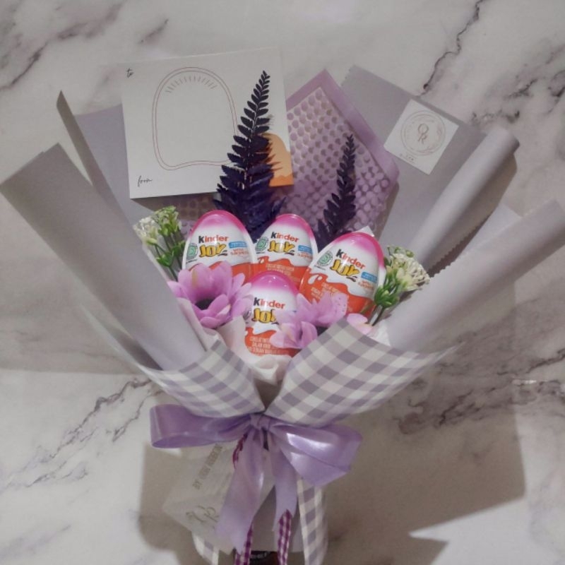 

Buket Bouquet Snack Kinderjoy / ulang tahun / hari guru / hadiah / wisuda / gift / hampers