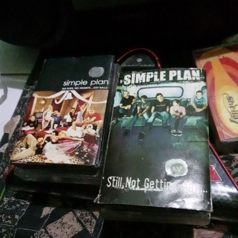 SEPAKET  KASET  POP PUNK  BARAT  SIMPLE PLAN