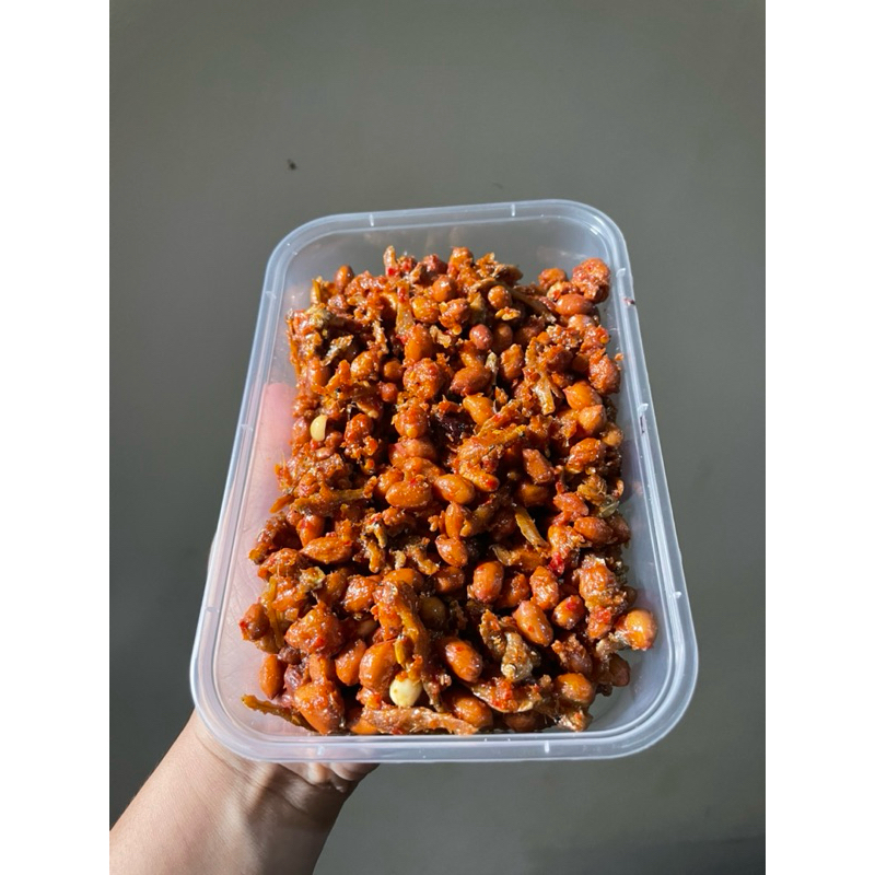 

teri kacang box , pedas , manis asin gurih , awet , cepat saji, cemilan murah