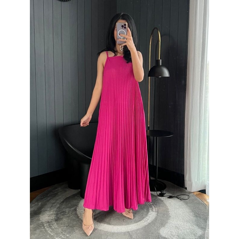 Inner Dress Plisket Payung / Dress Plisket Maxy Bahu tali yukensi / Inner Dress Plisket premium