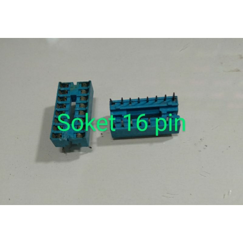 soket ic 16 pin biru