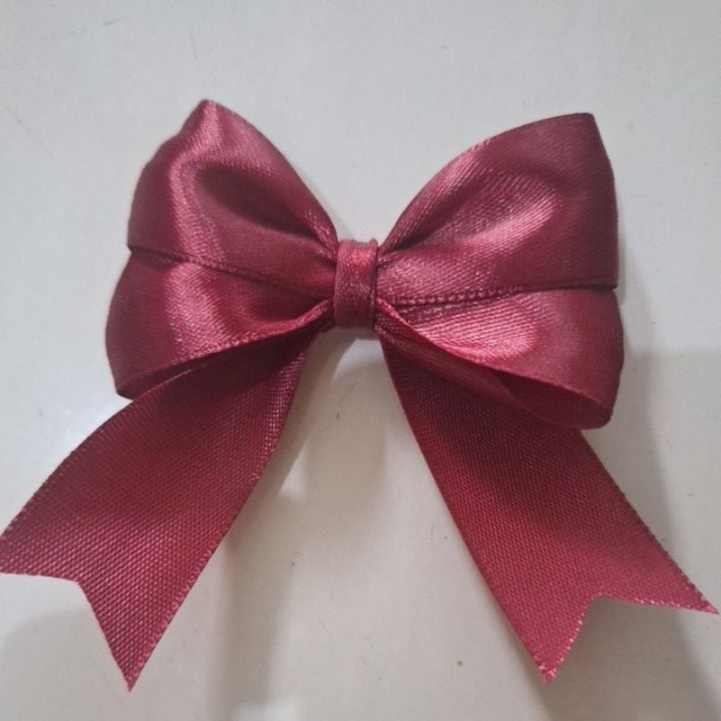 

pita satin merah maroon