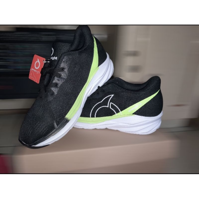 sepatu Ortuseight Hyperglide