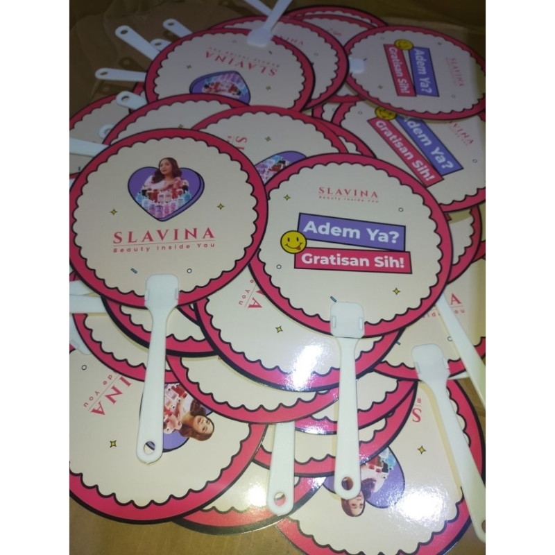 Cetak Kipas Kertas 16x16cm AC310gsm Laminasi Glossy Cetak Offset