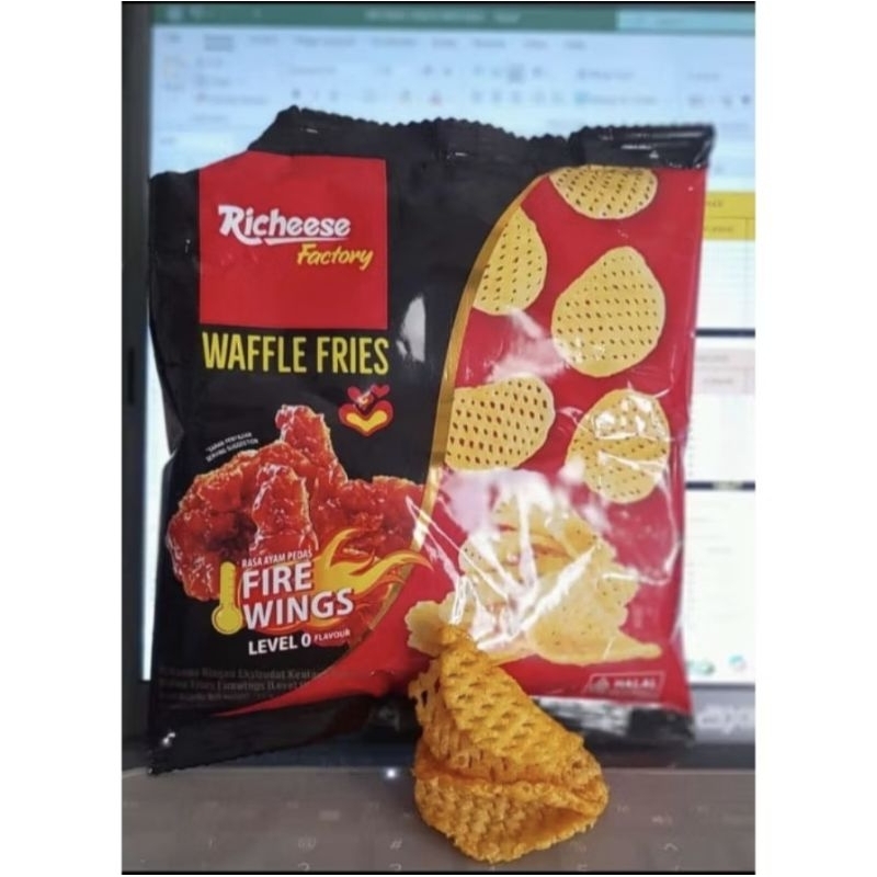 

SNACK KENTANG WAFFLE RICHEESE 1 RENTENG ISI 10 BUNGKUS/ WAFFLE FRIES/WAFFLE LVL 0