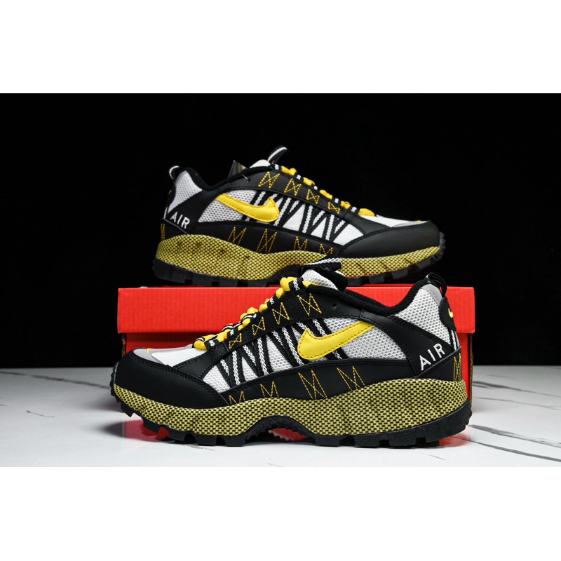 NIKE Air Humara Rnning Shoes Man's pre-order