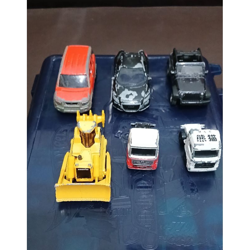 diecast tomica, welly, mojorette