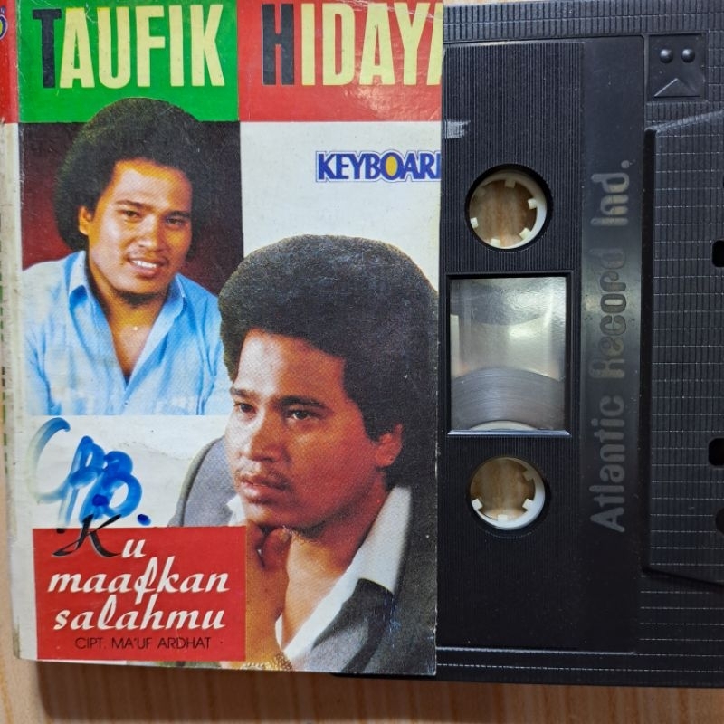 Kaset Dangdut Taufik Hidayat Album Kumaafkan Salahmu