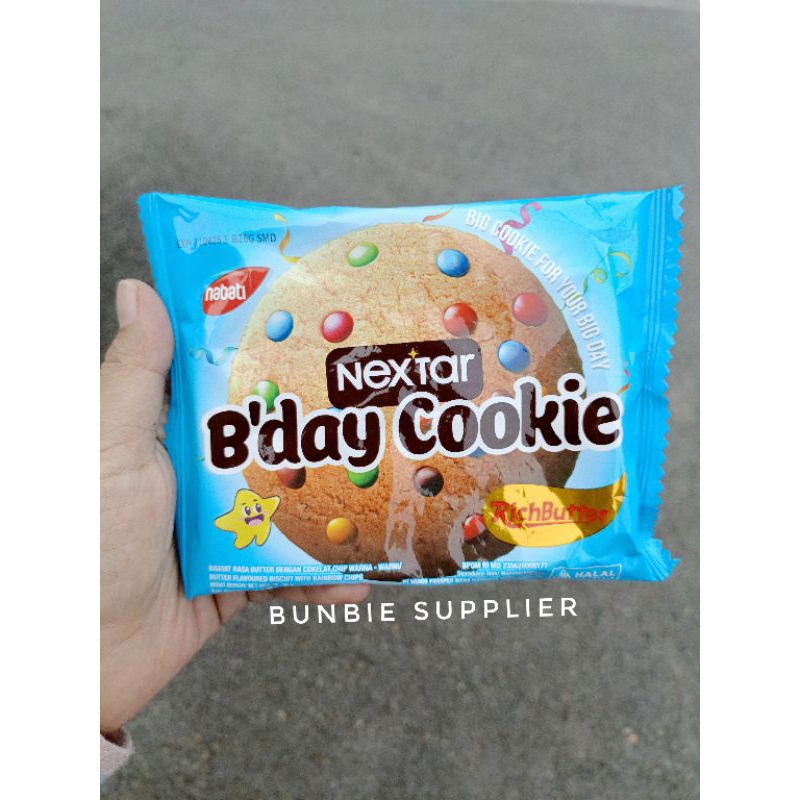 

Nextar Biskuit B'day Cookie Richbutter 30gr / Nabati Bday Cookies