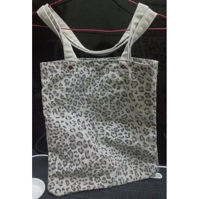 Preloved Tas Leopard Original RUBI
