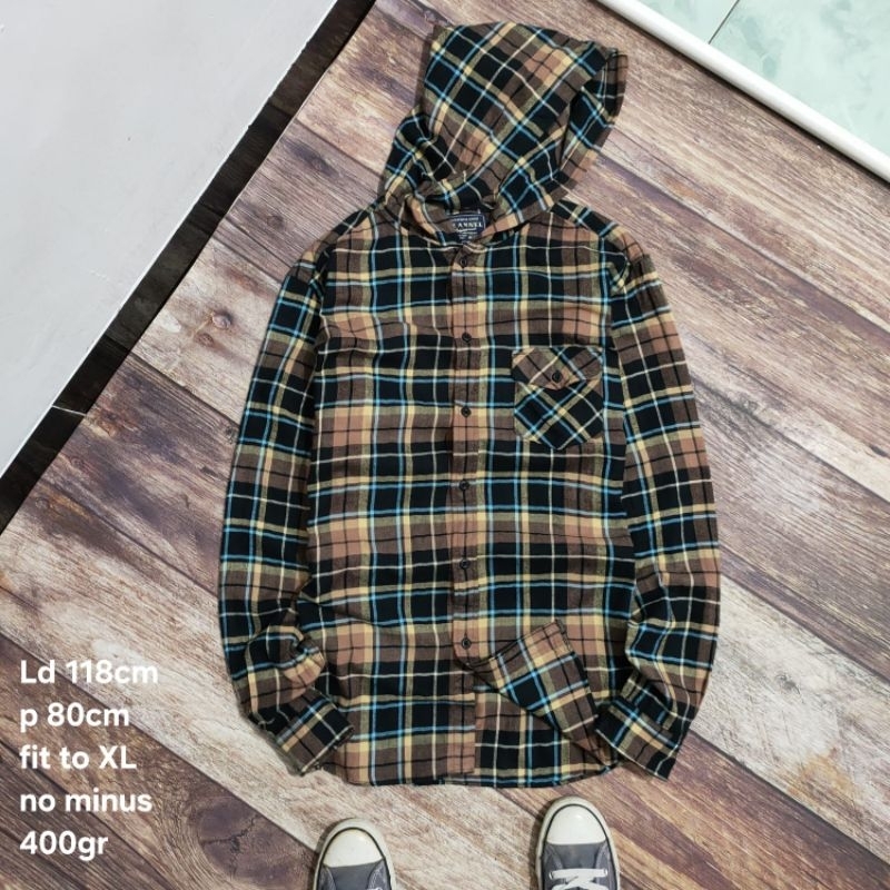 FL9 kemeja lengan panjang flanel hoodie Uniqlo size XL cowok pria flannel kotak tartan casual vintag