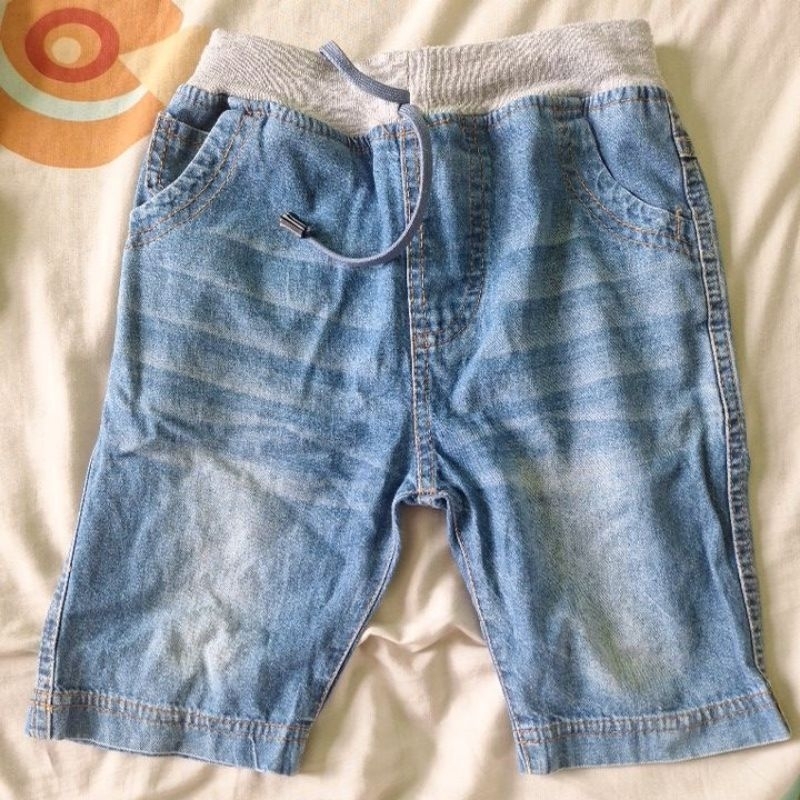 Celana jeans anak/Celana pendek jeans anak/celana jeans pendek/preloved celana jeans anak/preloved c