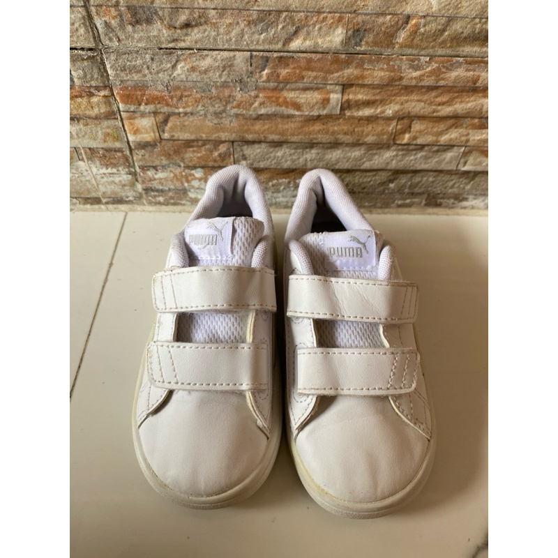 Sepatu Anak Second Branded Import (Sneakers)