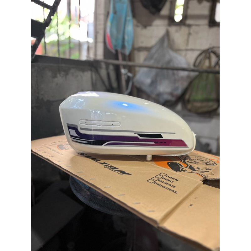 TANGKI CB125 SULTAN PART CAT/BEBAS RIQUES(putih lembayung)