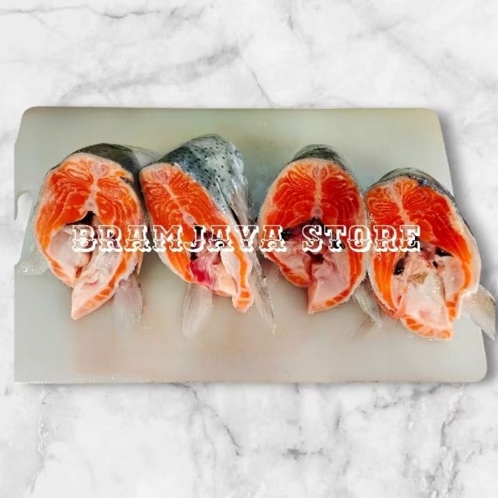 

Kepala Salmon Segar Banyak Dagingnya