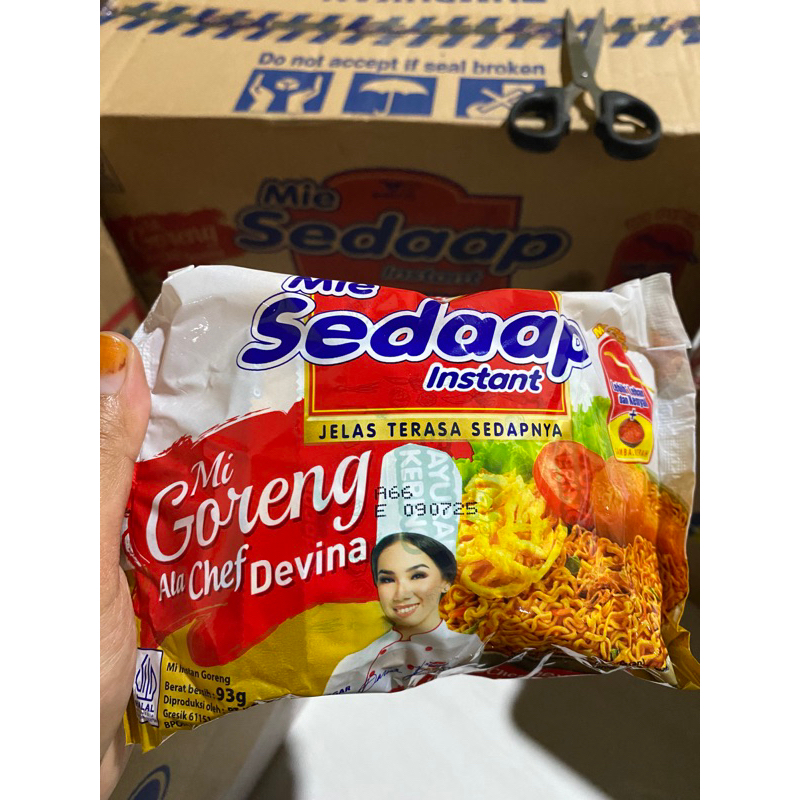 

Mi Goreng Ala Chef Devina Sedaap Instant