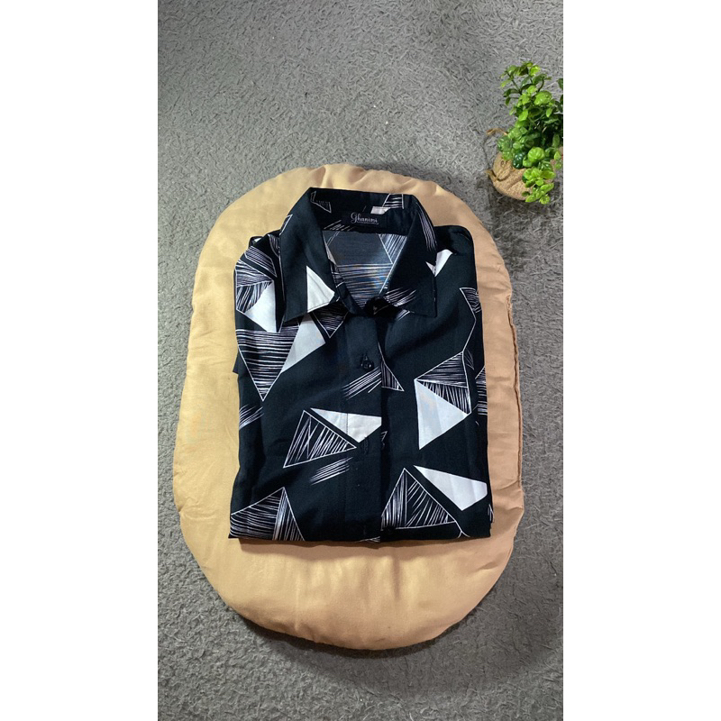 Kemeja “ghanimi”