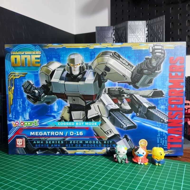 TRANSFORMERS ONE - MEGATRON / D-16 - NEW YOLOPARK