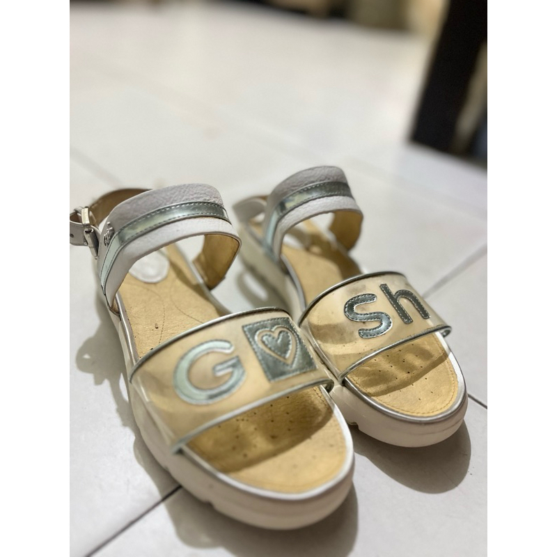 sepatu gosh (preloved)