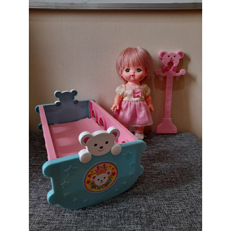 Boneka mellchan + bed