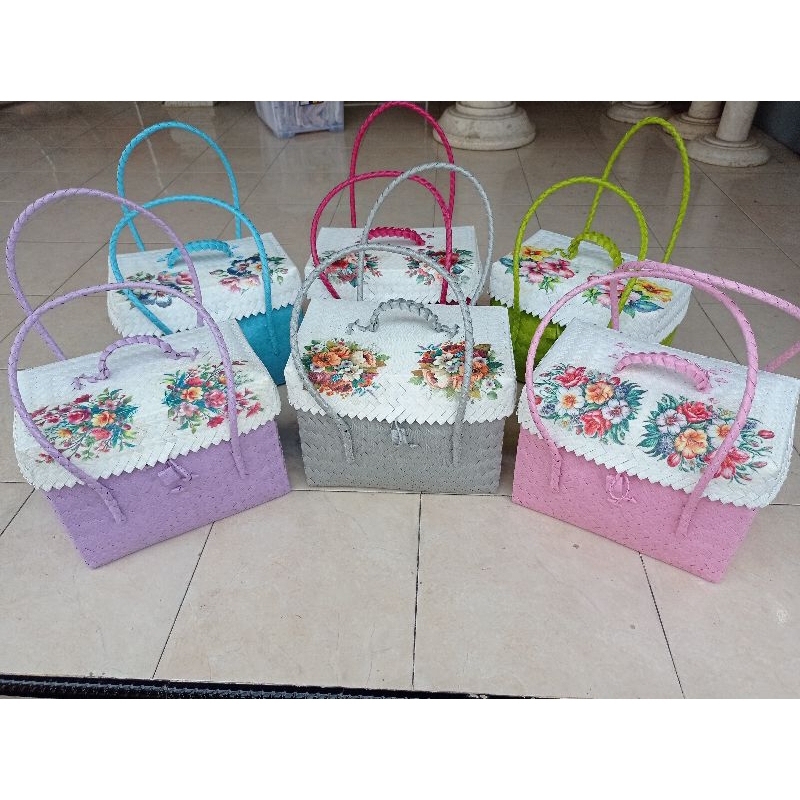 

TAS HANTARAN / TAS ABAN ABAN / TAS KONDANGAN BALI / FREE TAMBAH NAMA