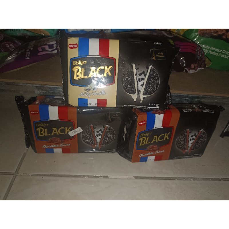 biskies black