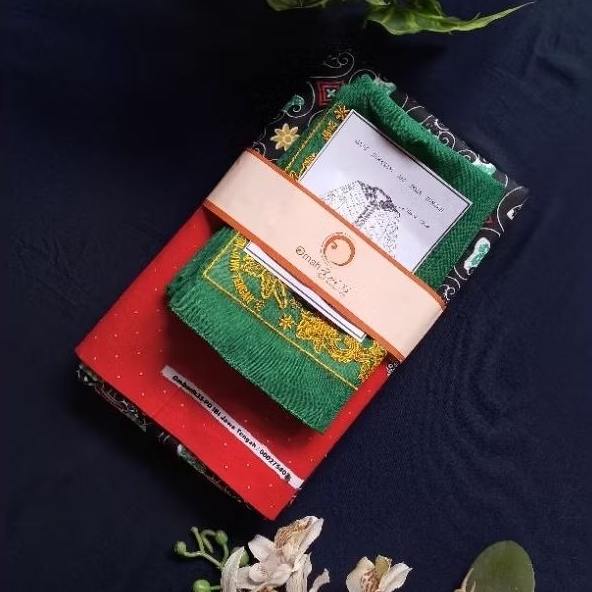 Kain Batik IBI Jateng dan Jilbab IBI Jawa Tengah