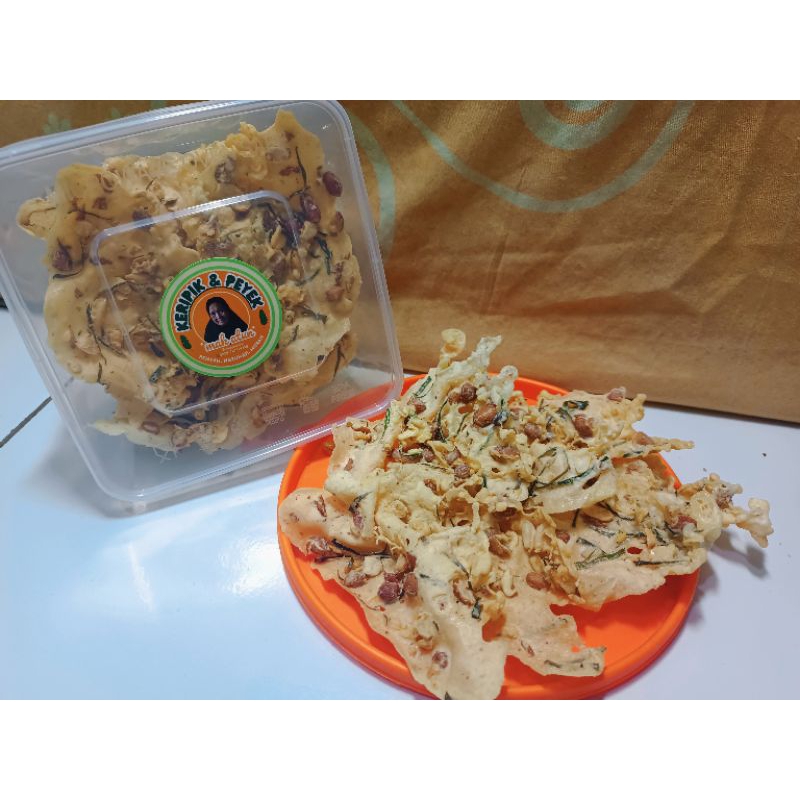 

Peyek Mak atun" _ BARU varian kacang tanah daun jeruk uk thinwall