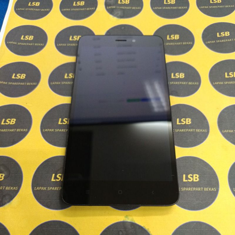 LCD FULLSET FRAME XIAOMI REDMI 4A ORIGIBAL BEKAS