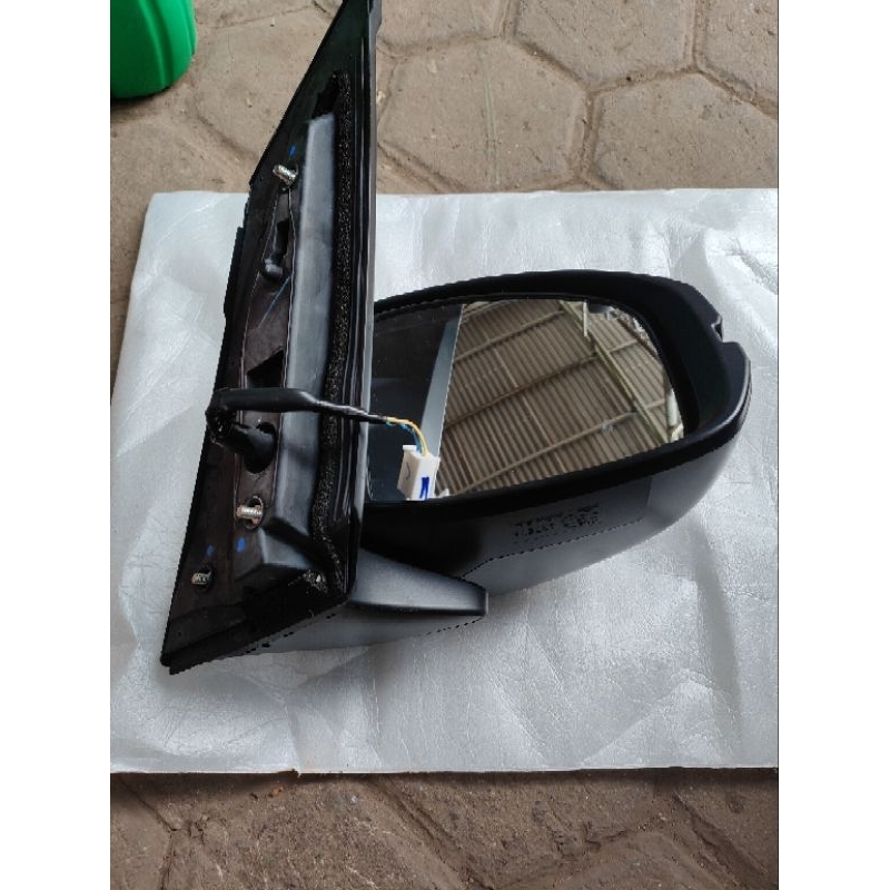 spion kanan ( manual) Mobilio 2016-2018