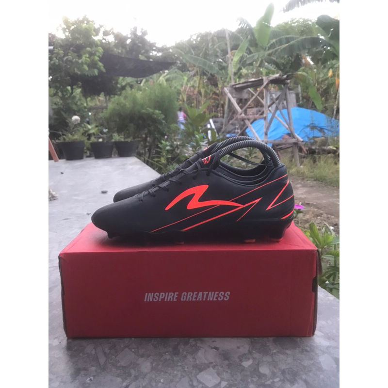 sepatu bola specs 20 fwd fg