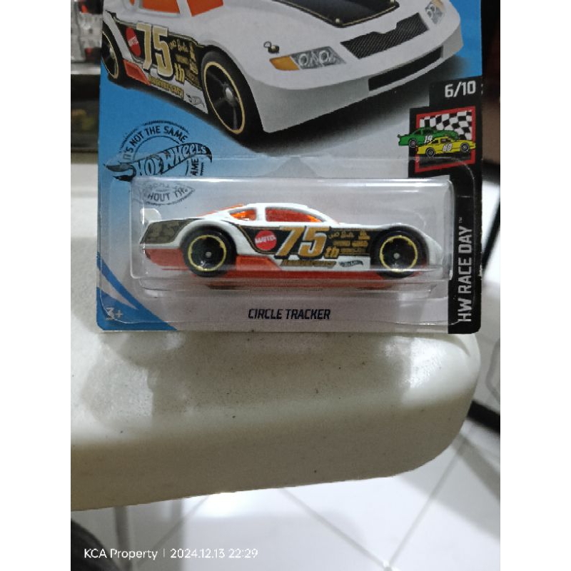 Hot Wheels Circle Tracker M75 Mattel HW Race Day