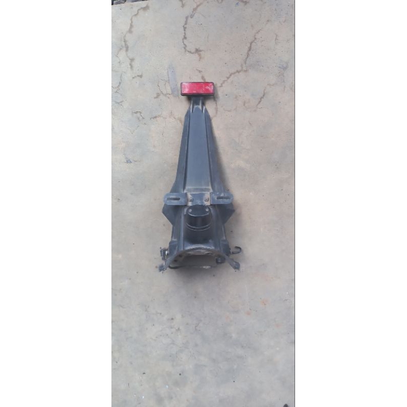 spakbor belakang ninja 250 karbu second original