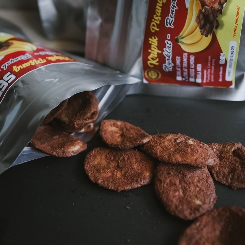 

Keripik Pisang Seruni Cokelat Tiramisu