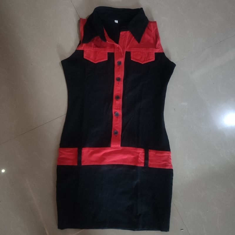 preloved mini dress model kutung tanpa lengan ful kancing bodycon