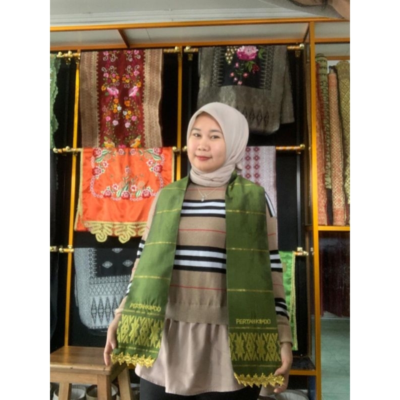 syal tenun // syal songket