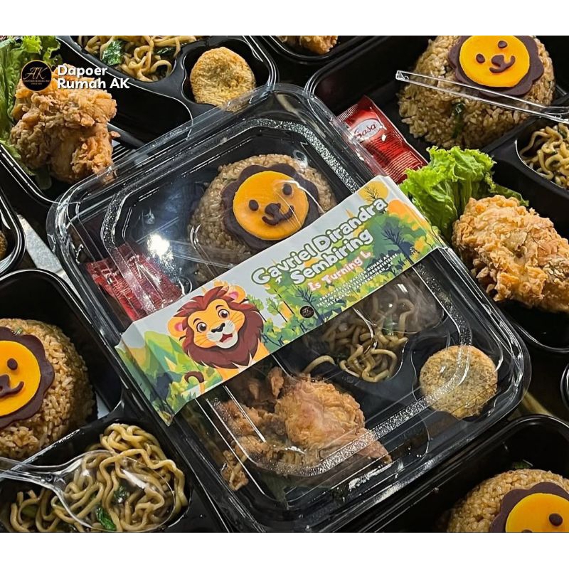 

BENTO KARAKTER LUCU MEDAN BY DAPOER RUMAH AK
