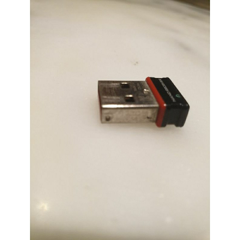 dongle logitech m331