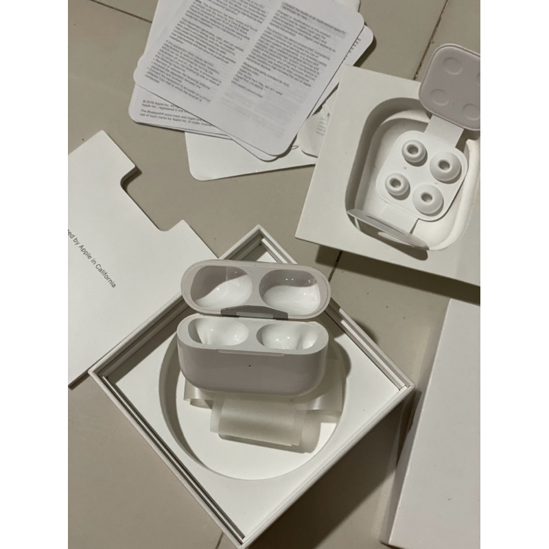 charging case only airpods pro