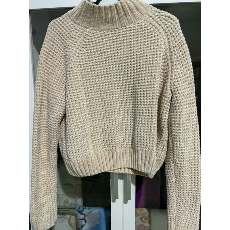 Sweater Rajut Crop H*M