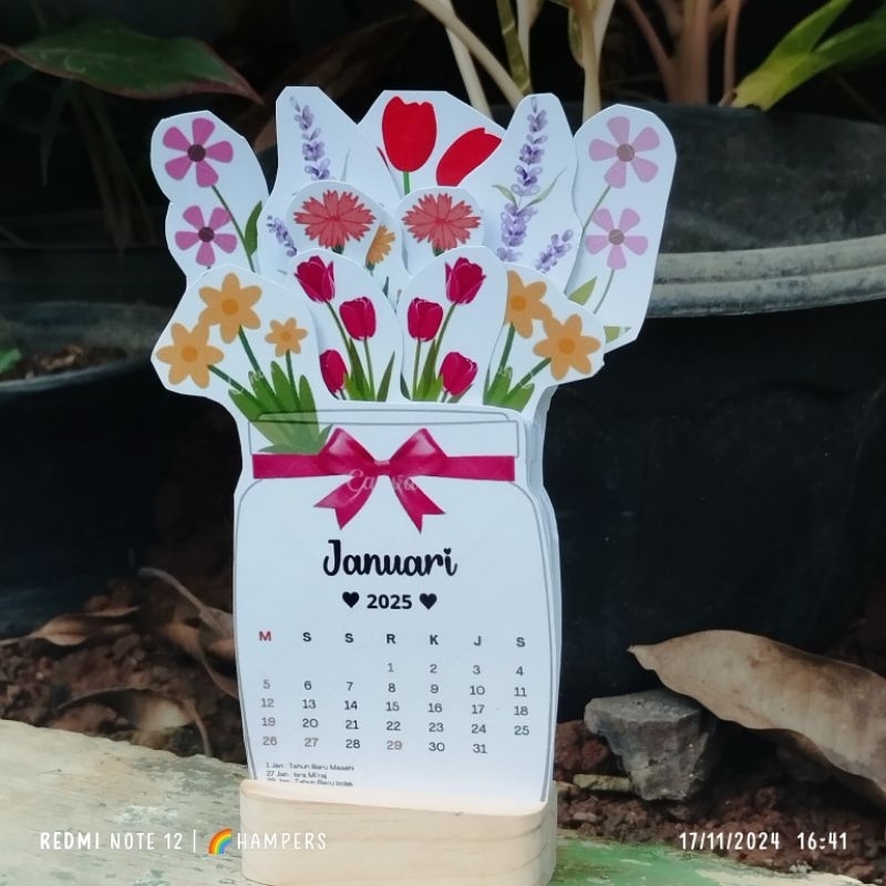 

kalender meja flower bloom paket po order di atas 50 pcs/kalender dudukan kayu / kalended aestetic