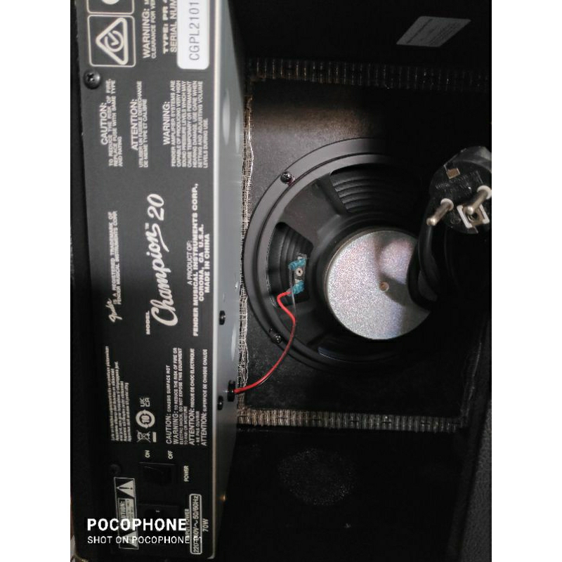 Ampli Gitar Fender Champion 20 Original Mulus Like New