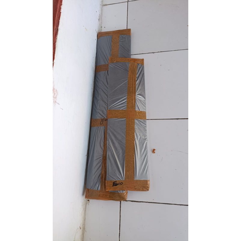 

Packing plastik kardus 0 kosong 110cm